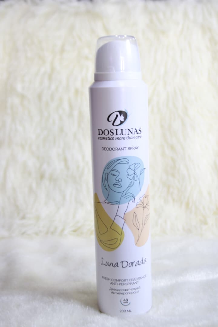 Desodorante y antitranspirante en aerosol que ofrece hasta 48 horas de protección