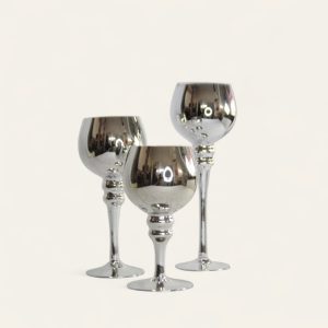 Portavelas de tallo largo, 3 piezas, color plateado degradado y cristal transparente, 11.75, 9.75 y 7 pulgadas de alto.