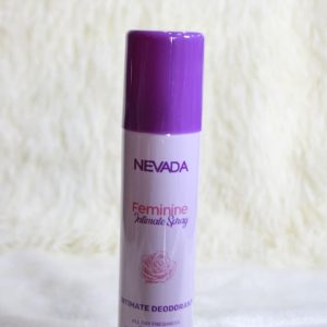 Desodorante en aerosol diseñado para uso en el área íntima femenina